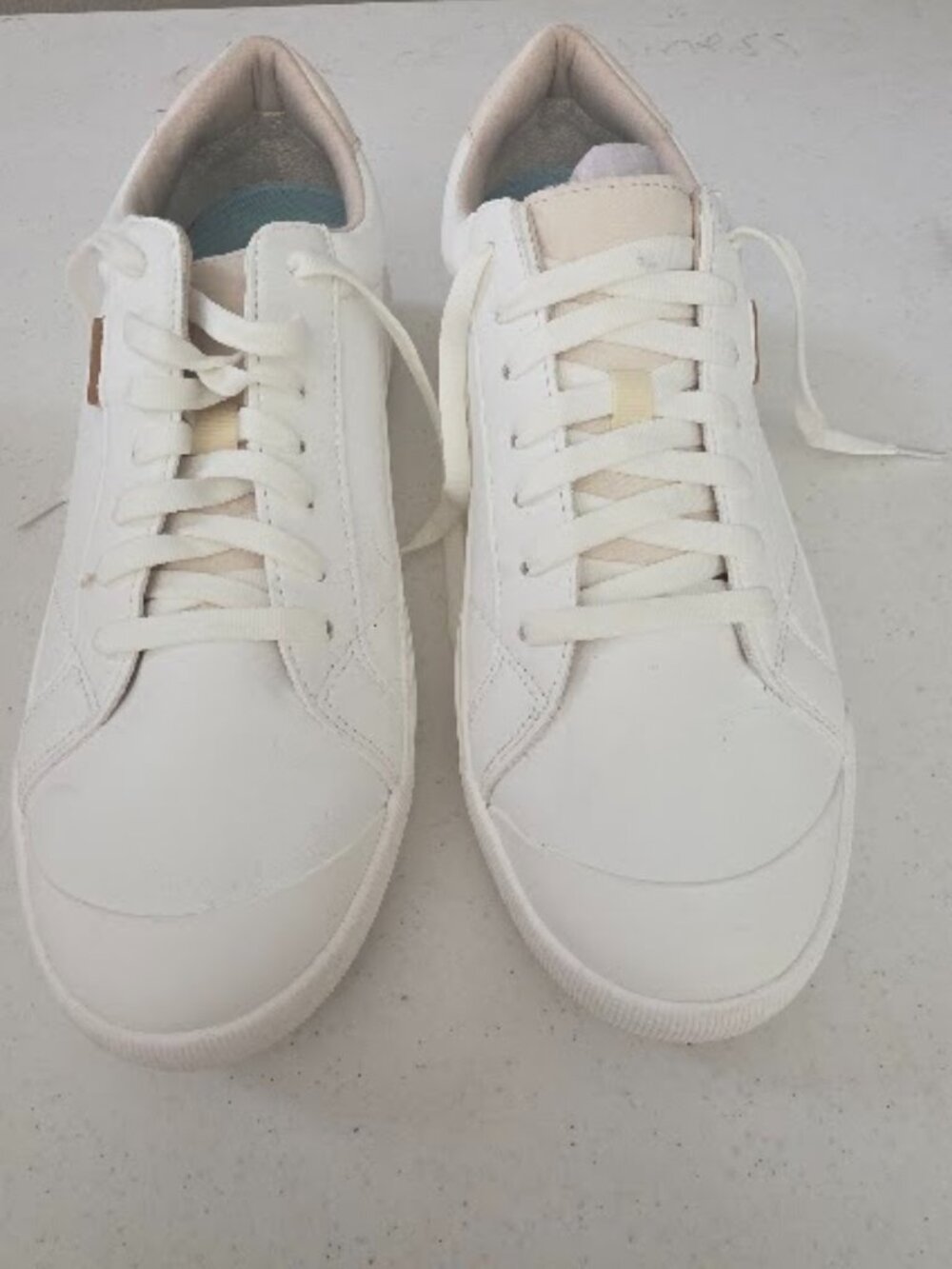 Dr. Scholl’s Time Off White Cream Sneakers Women’s Size 12M